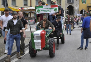 03.jpg