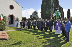 06.jpg